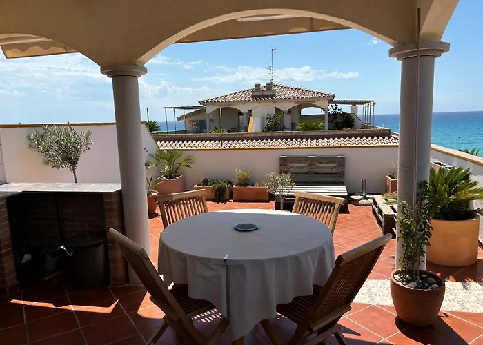 Cal Salmare Seafront With Rooftop Terrace And Pool * كالافيل